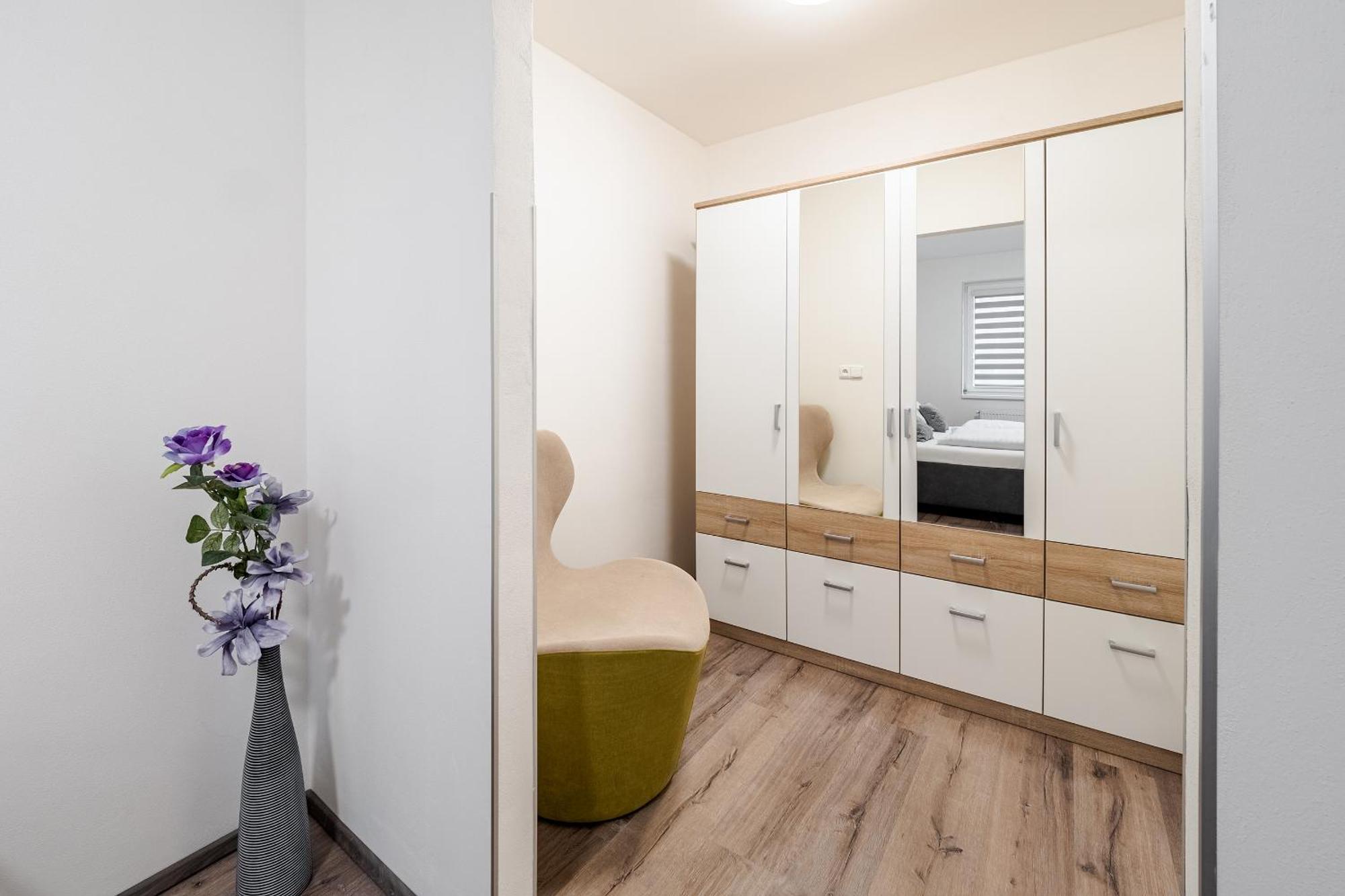 Private Luxury Apartments Frymburk Oda fotoğraf
